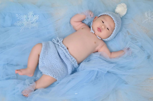 梁山摸孕妇肚子沾喜气